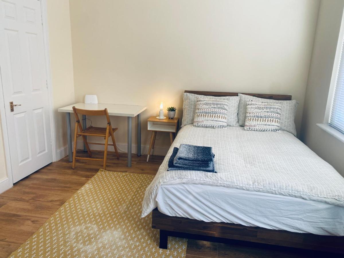 Haggerston Apartment