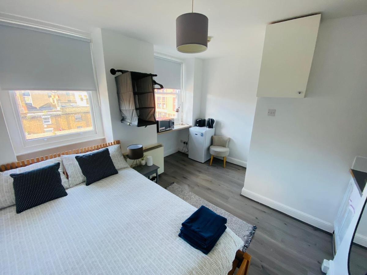 Haggerston Apartment *